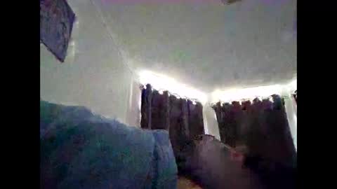 whiteboi9284 online show from 04.12.26