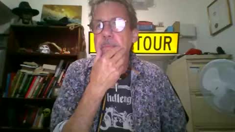 Snapshot of whiteboomer chatting on 03.26.26 whiteboomer online show from 03.26.26