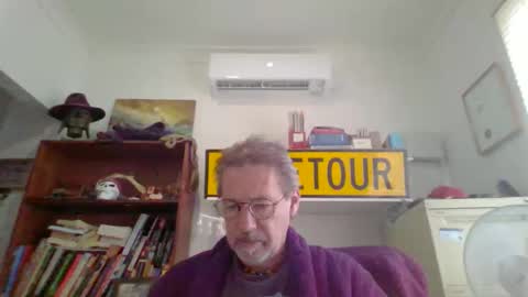 Snapshot of whiteboomer chatting on 04.05.26 whiteboomer online show from 04.05.26