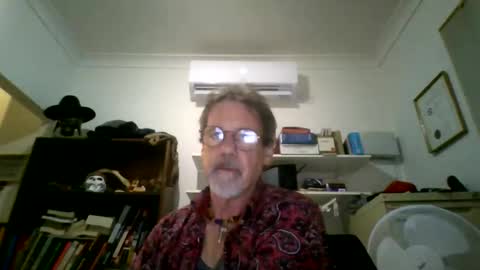 Snapshot of whiteboomer chatting on 05.27.26 whiteboomer online show from 05.27.26