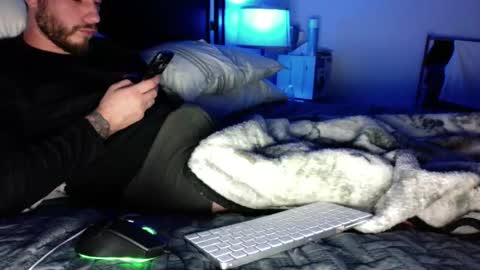 whitebubblebutt44 online show from 09.11.25