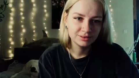 whitehex666 online show from 12.02.25