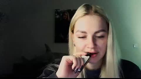 whitehex666 online show from 12.03.25