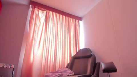 Kitty online show from 02.12.25