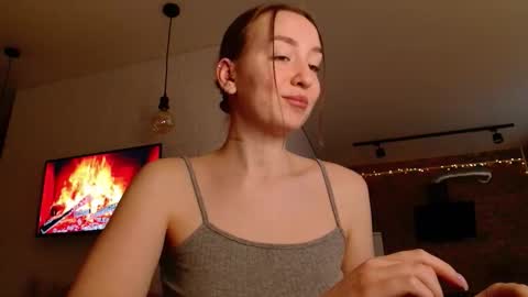 Snapshot of whiteprincessluna chatting on 01.06.26 You wont find me here on Saturdays and Sundays online show from 01.06.26