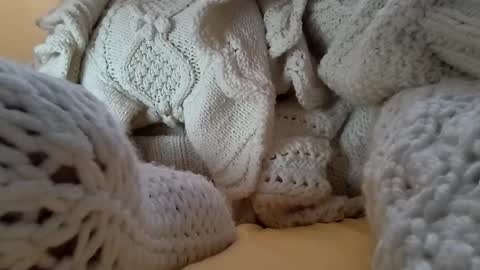 whitesweater online show from 02.02.26