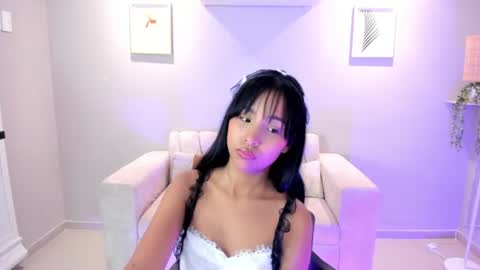 Snapshot of whitney_lexx chatting on 07.18.26 whitney online show from 07.18.26
