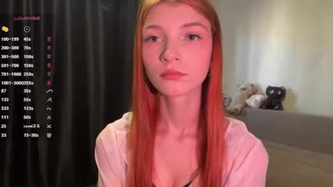 Snapshot of whitneyblaze chatting on 06.20.26 Alaska 3 online show from 06.20.26