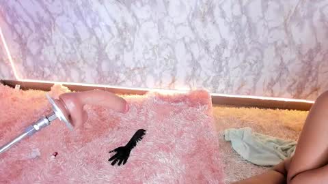 Snapshot of whitneyyfox chatting on 03.02.25 whitneyyfox online show from 03.02.25