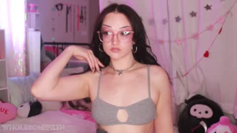 Snapshot of wholesomefilth chatting on 03.16.26 Zoe Grace online show from 03.16.26