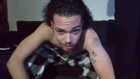 Snapshot of whosten0 chatting on 10.30.25 whosten0 online show from 10.30.25