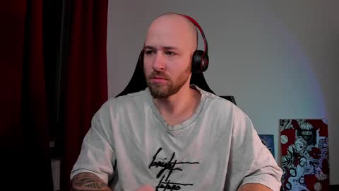 Snapshot of why_you_so_serious chatting on 12.09.24 VI online show from 12.09.24