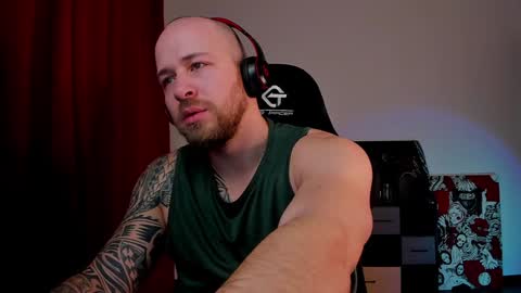 Snapshot of why_you_so_serious chatting on 12.24.24 VI online show from 12.24.24