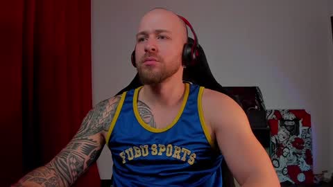 Snapshot of why_you_so_serious chatting on 01.14.25 VI online show from 01.14.25