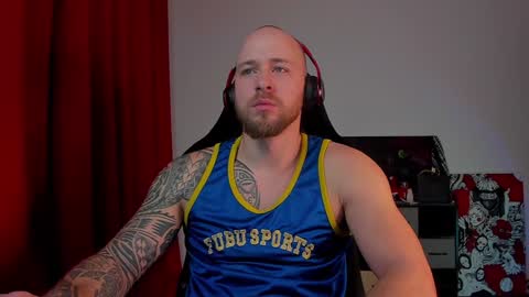 Snapshot of why_you_so_serious chatting on 01.14.25 VI online show from 01.14.25