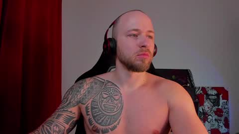 Snapshot of why_you_so_serious chatting on 01.22.25 VI online show from 01.22.25