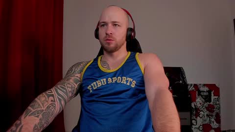 Snapshot of why_you_so_serious chatting on 02.02.25 VI online show from 02.02.25