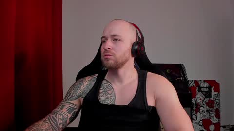 Snapshot of why_you_so_serious chatting on 02.03.25 VI online show from 02.03.25