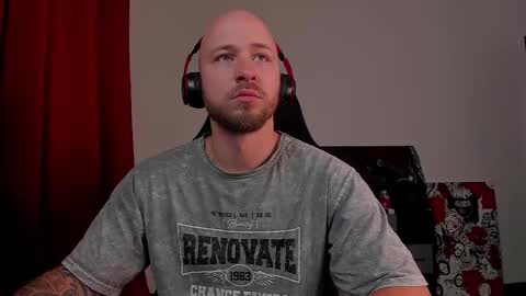 Snapshot of why_you_so_serious chatting on 03.09.25 VI online show from 03.09.25