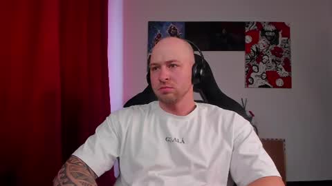 Snapshot of why_you_so_serious chatting on 07.19.26 VI online show from 07.19.26