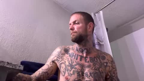 Snapshot of whyteboi8989 chatting on 09.11.25 whyteboi8989 online show from 09.11.25