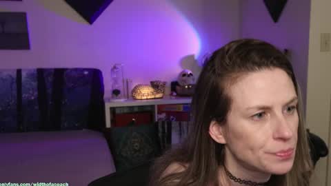 Snapshot of widthofapeach chatting on 03.05.26 Gretchen Jimmy online show from 03.05.26