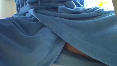 Snapshot of wifewatcher123 chatting on 10.28.25 wifewatcher123 online show from 10.28.25