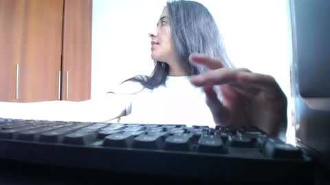 Snapshot of wifhot chatting on 07.18.26 Ilauren online show from 07.18.26