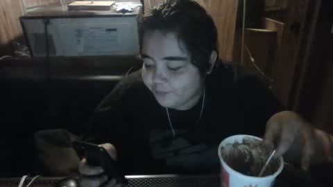 Snapshot of wigper chatting on 01.14.26 wigper online show from 01.14.26