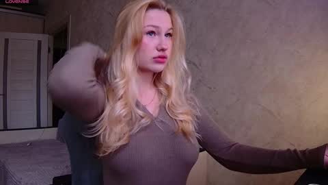 Amber online show from 01.06.25