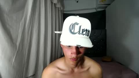 wild_fantasy_69 online show from 01.14.25