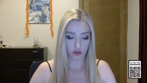 Alina online show from 10.31.25