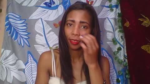 Snapshot of wildah chatting on 06.06.26 wildah online show from 06.06.26