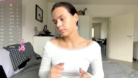 Snapshot of wildahankin chatting on 02.13.26 Mia online show from 02.13.26