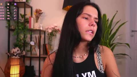 Mia online show from 05.29.26