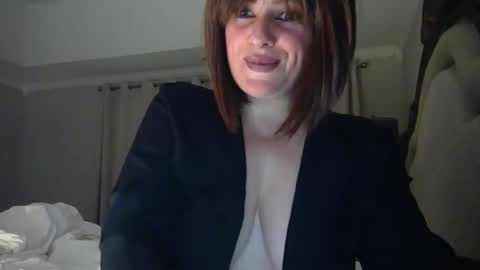 Snapshot of wildandfunn chatting on 02.20.26 wildandfunn online show from 02.20.26