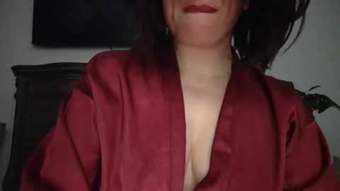 Snapshot of wildandfunn chatting on 03.08.26 wildandfunn online show from 03.08.26