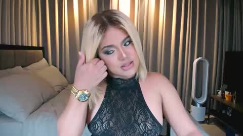 BELLA online show from 11.19.25