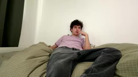 Snapshot of wilddesire18 chatting on 02.13.26 wilddesire18 online show from 02.13.26