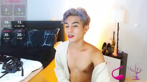 Snapshot of wildesttwinky chatting on 04.17.26 Arvie Rubio online show from 04.17.26