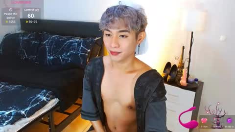 Snapshot of wildesttwinky chatting on 04.24.26 Arvie Rubio online show from 04.24.26