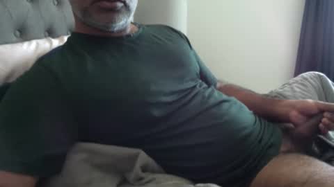 Snapshot of wildhungry chatting on 01.15.26 wildhungry online show from 01.15.26