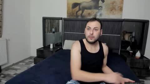 Snapshot of wildlovers24 chatting on 02.08.26 RobRoxy online show from 02.08.26