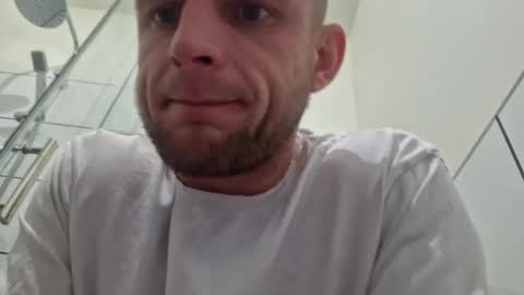 Snapshot of wildmike93 chatting on 02.05.26 wildmike93 online show from 02.05.26