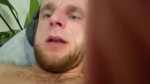 Snapshot of wildmike93 chatting on 02.11.26 wildmike93 online show from 02.11.26