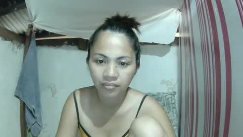 Snapshot of wildpoohkhaye chatting on 03.08.25 wildpoohkhaye online show from 03.08.25