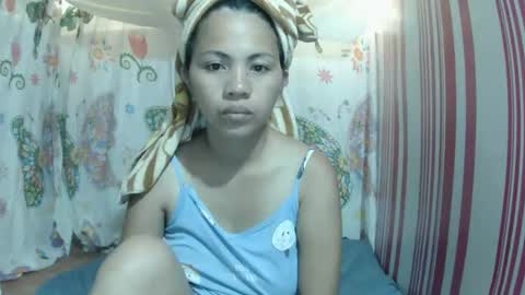 Snapshot of wildpoohkhaye chatting on 03.11.25 wildpoohkhaye online show from 03.11.25
