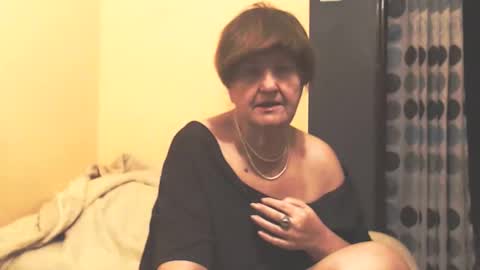 WildRedCat online show from 12.19.25