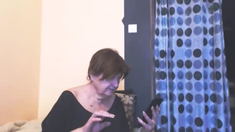 WildRedCat online show from 04.22.26