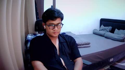 Snapshot of wildynight chatting on 12.23.24 Wildy online show from 12.23.24